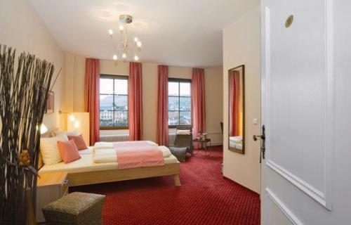 Hotel Roemischer Kaiser Commune fusionnée de Commune fusionnée de Bernkastel-Kues Extérieur photo